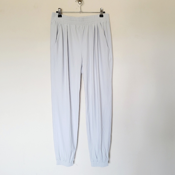 ADAY Pack It Up Pant in Cloud M - Picture 4 of 11